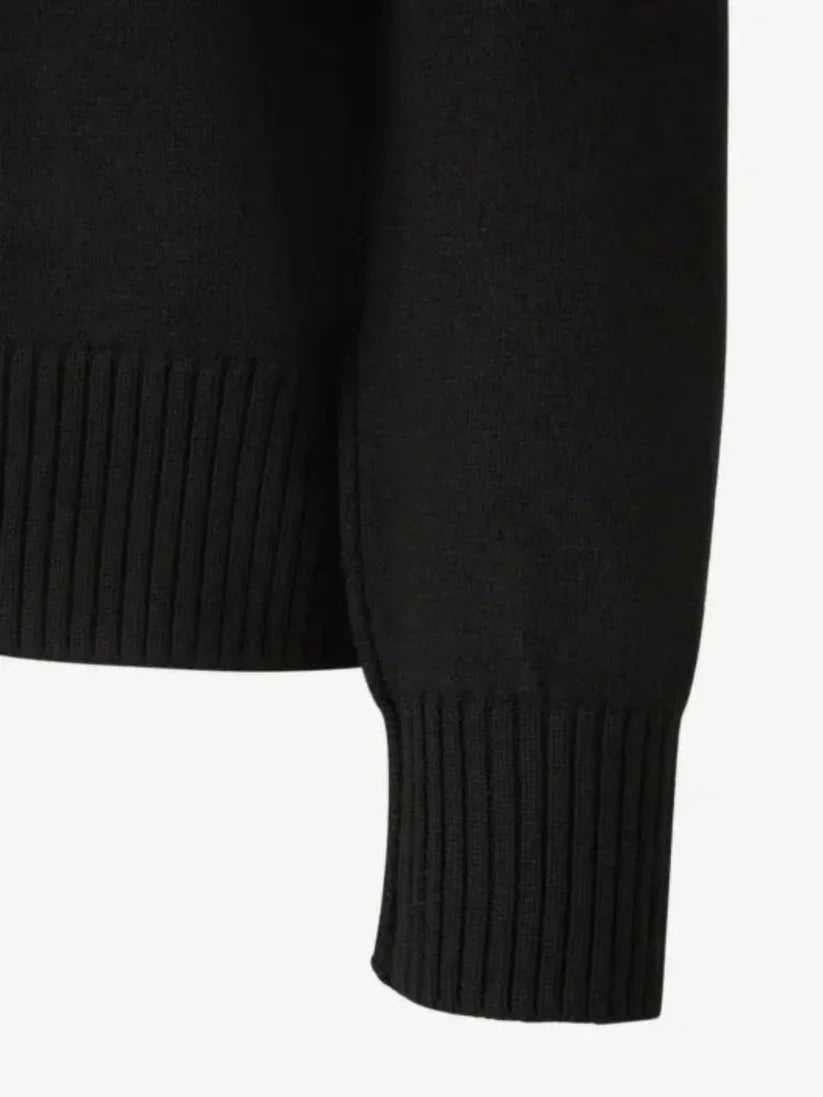 Aimé | Unisexi Paita – Symbolinen Sydän ja Trendikäs Tyyli