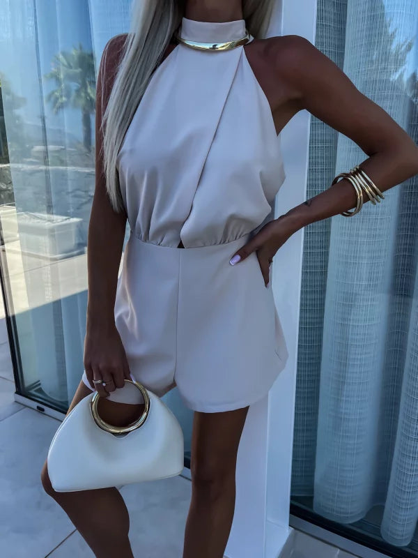 Dorcas | Combinaison Courte Élégante – Style Audacieux Et Raffiné