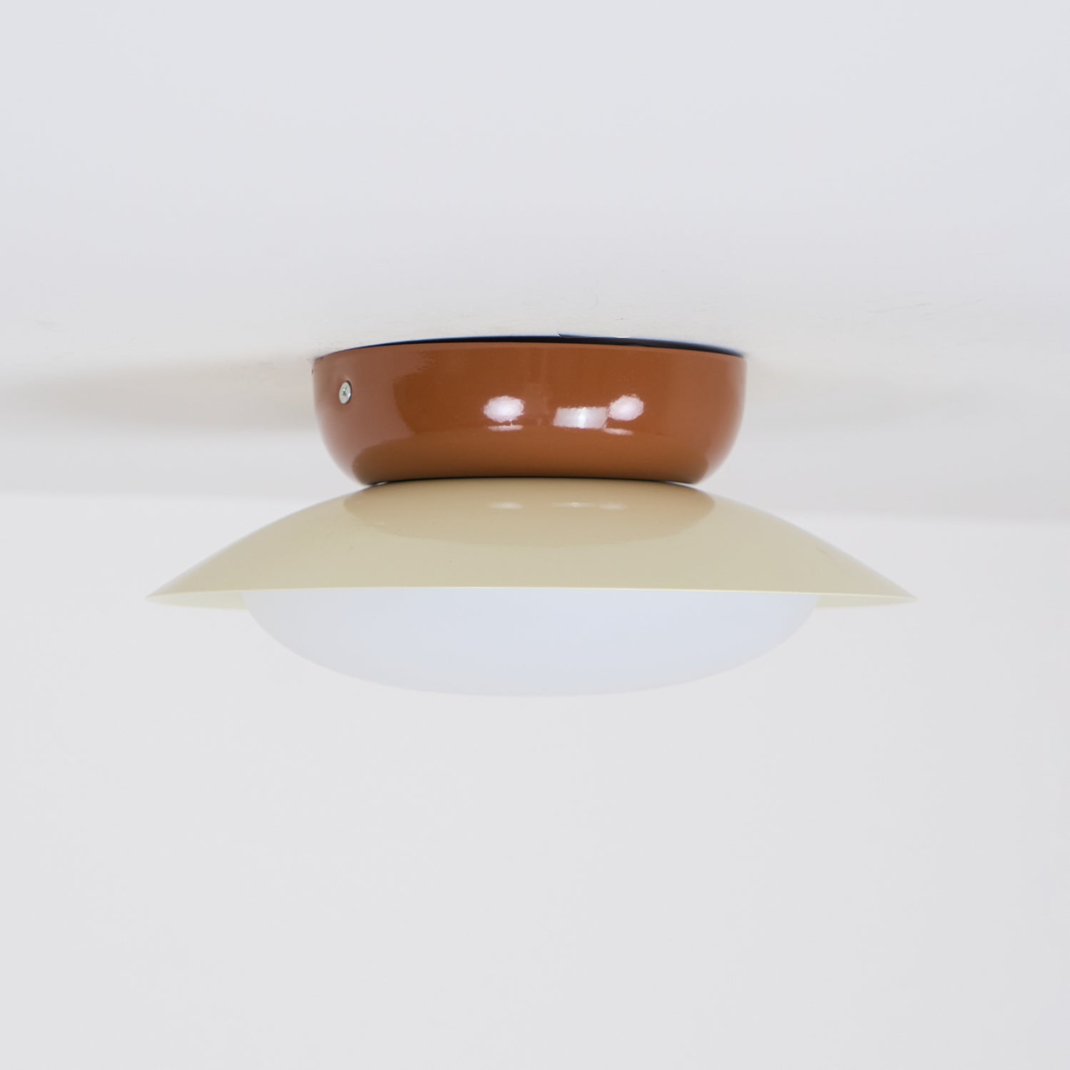 Candeeiro de teto redondo LED - Brilho natural e elegância discreta