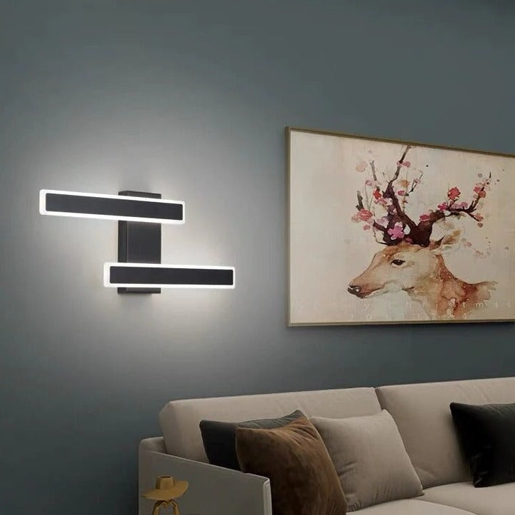 مصباح جداري LED - تصميم بسيط وإضاءة أنيقة