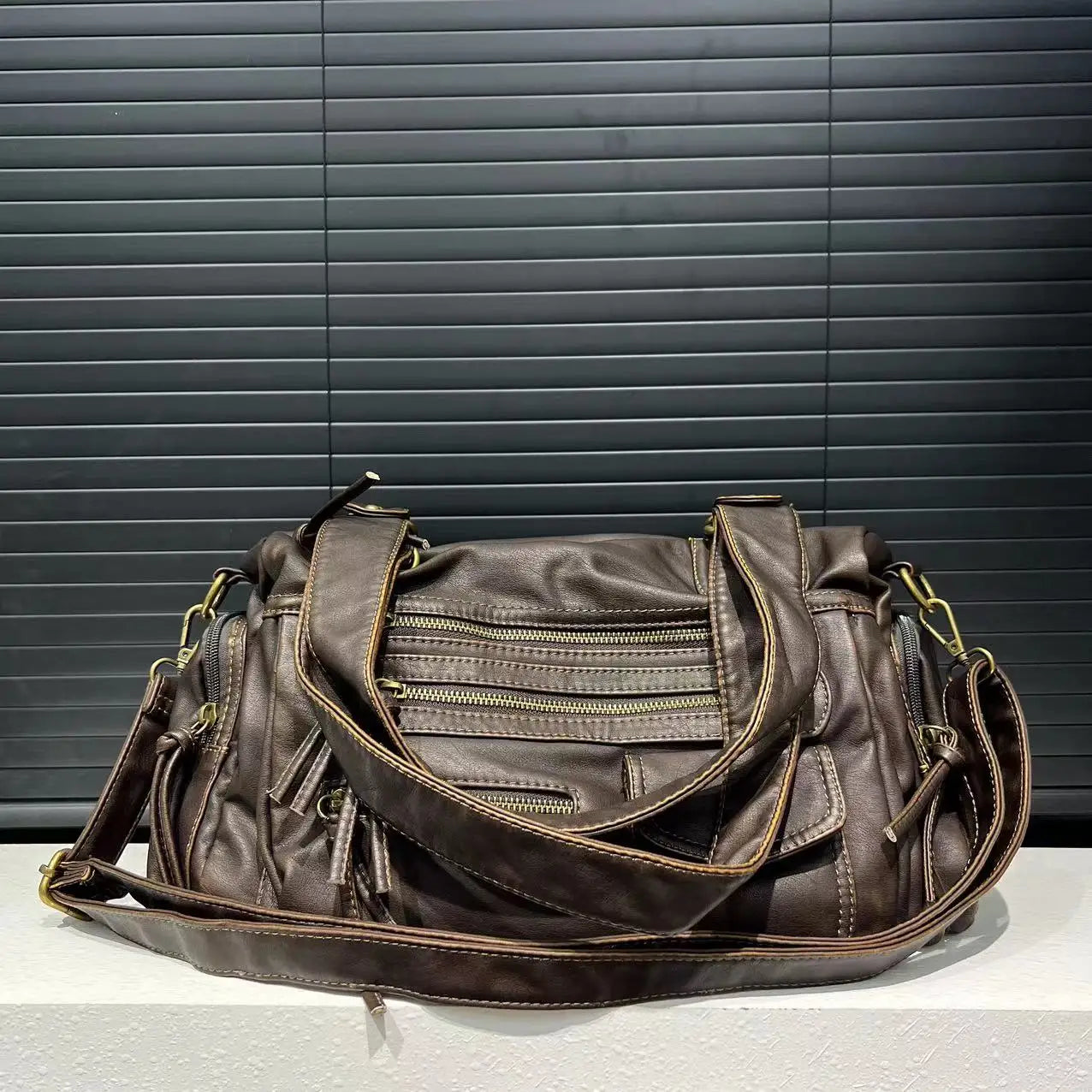 Clara | Retro Håndveske Med Skulderreim – Tidløs Eleganse Og Vintage Stil