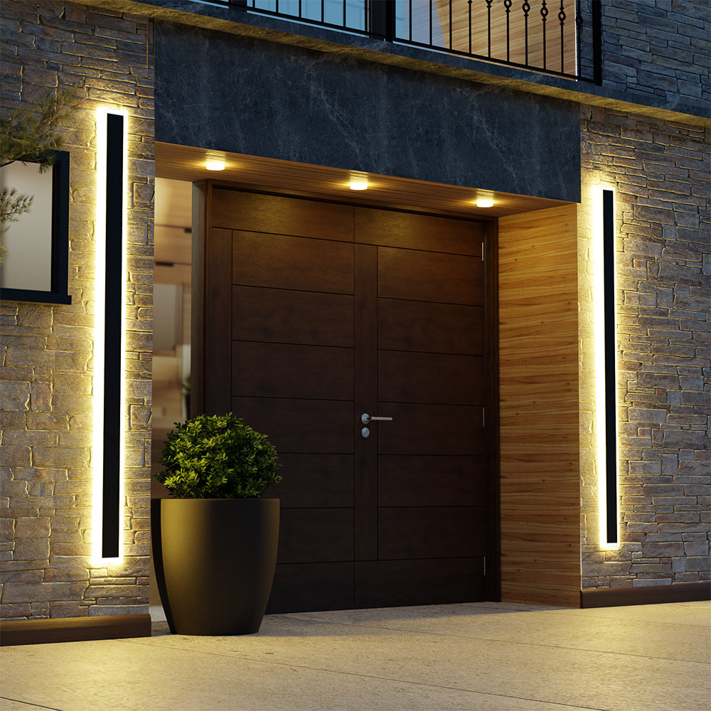 Modern Outdoor Wall Light – Ideal For Garden Or Facade