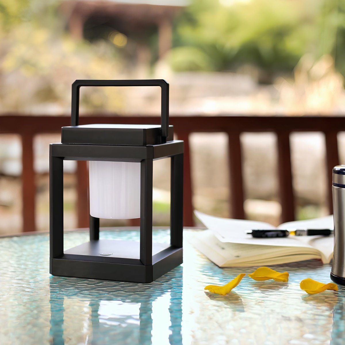Lanterna Solare Moderna – Illuminazione Elegante e Durevole