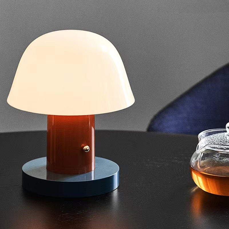 Stolná Lampa – Svetlo a Harmónia