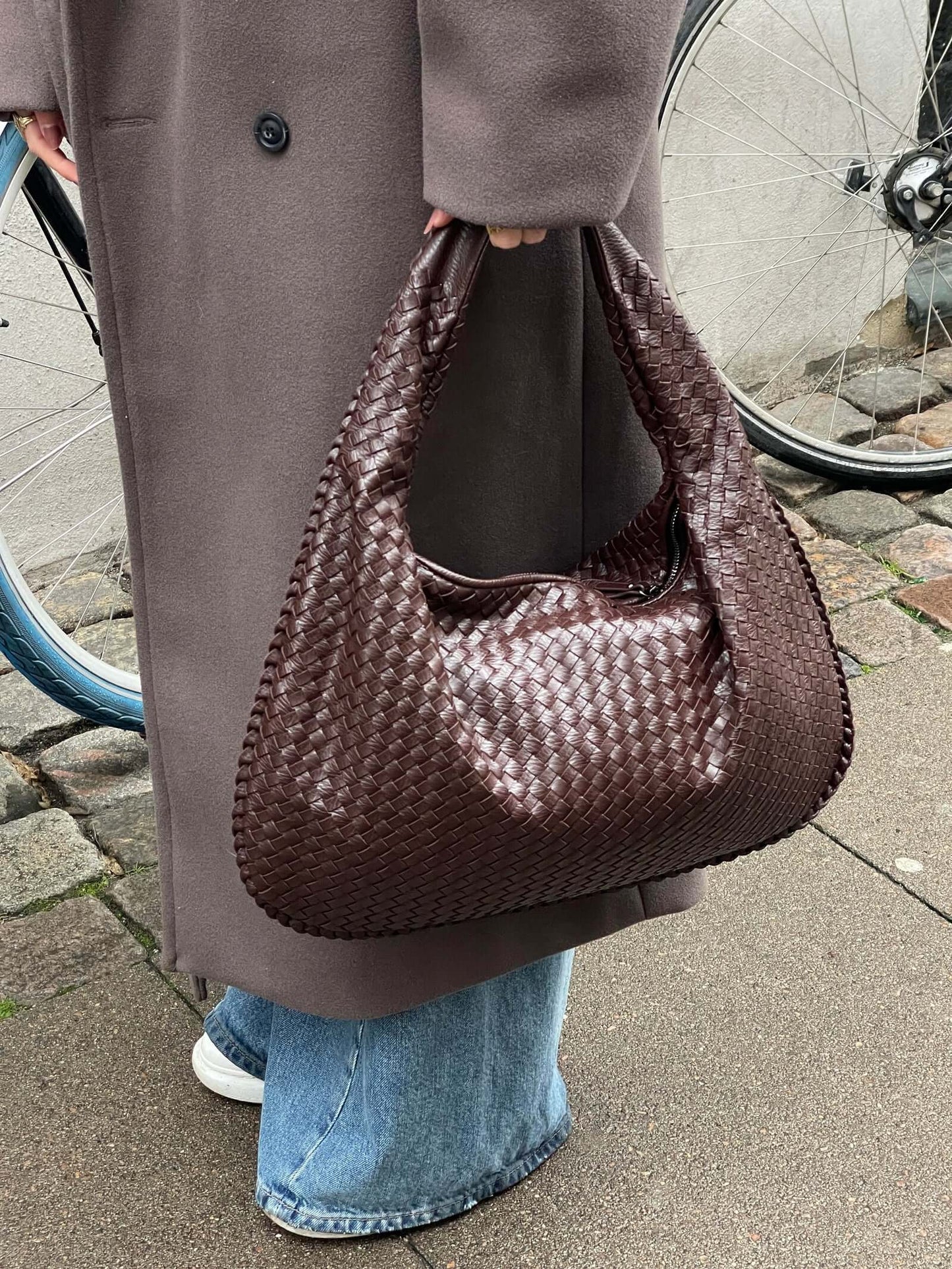 Josiane | Håndveske i flette – Håndverksmessig eleganse og tidløs sjarm