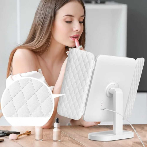 Miroir Intelligent — Éclairage LED Et Affichage Moderne