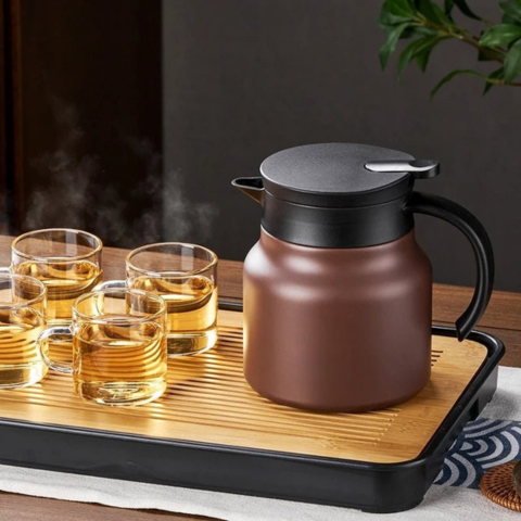 Isoleret teapot med integreret infuser og keramisk belægning – Bevarede smagsnuancer og moderne elegance