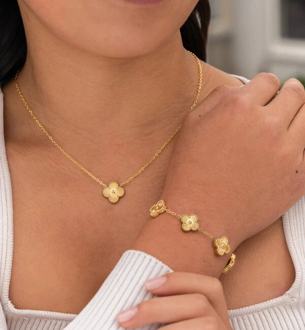 Conjunto de Joias – Elegância Dourada em Aço Inoxidável