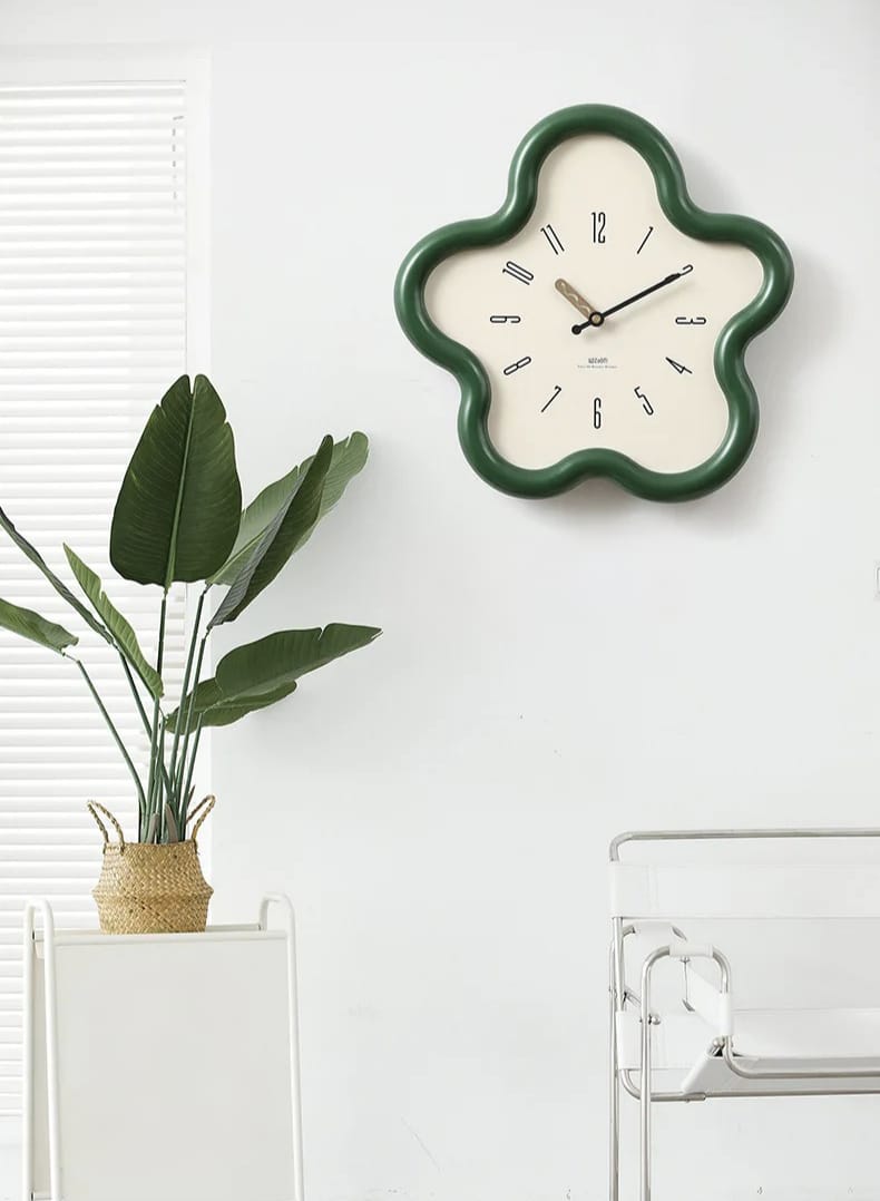 Väggklocka Blomur 3D – Dekorativ Elegans Och Modern Stil 