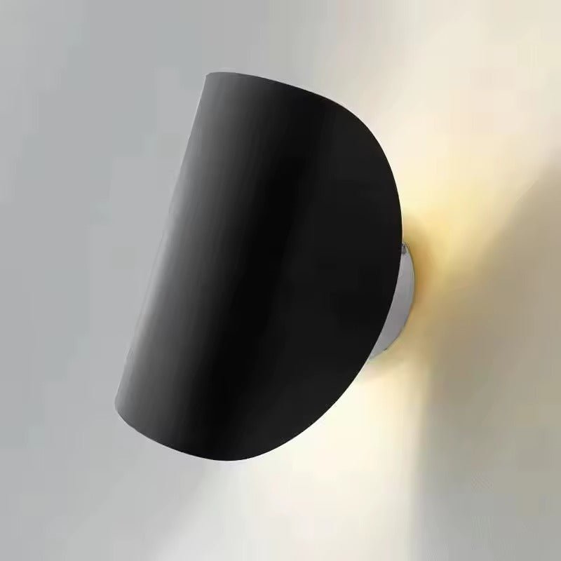 Aplique de Pared Moderna – Elegancia y Refinamiento 