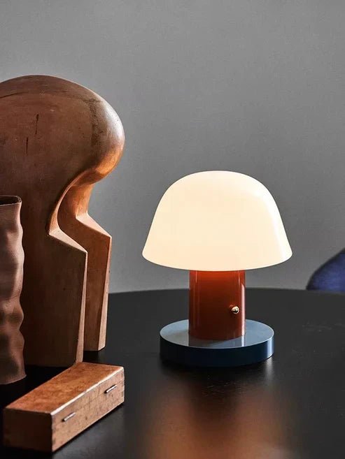Stolná Lampa – Svetlo a Harmónia 