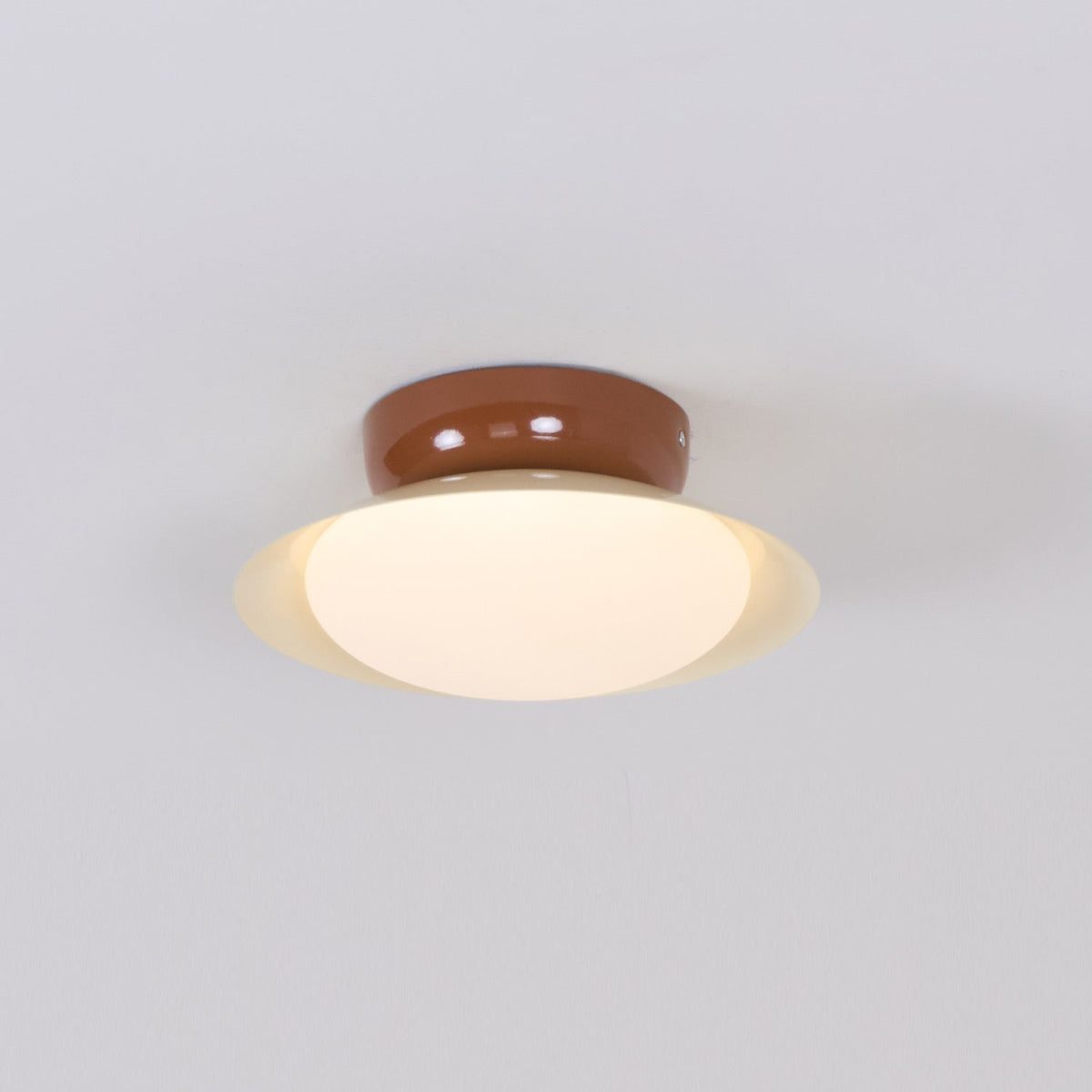 Kerek LED mennyezeti lámpa - természetes fény és diszkrét elegancia