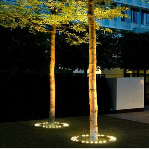 Proiector LED Exterior – Iluminați-vă Grădina cu Putere 