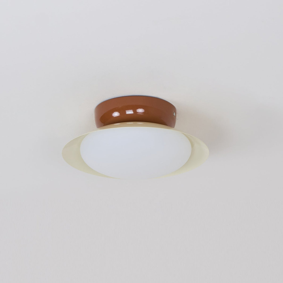 Kerek LED mennyezeti lámpa - természetes fény és diszkrét elegancia