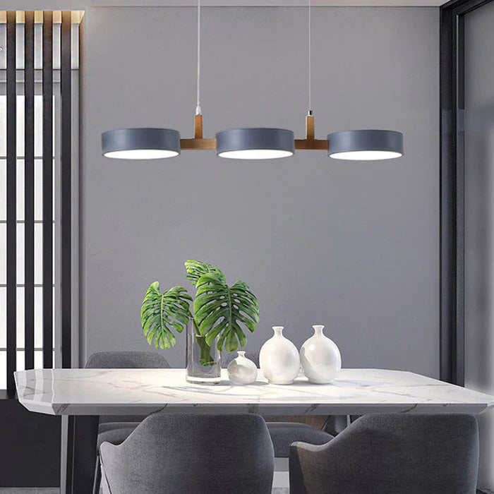 Candelabru Suspendat Modern Din Metal – Design Elegant Și Iluminat În Trend 