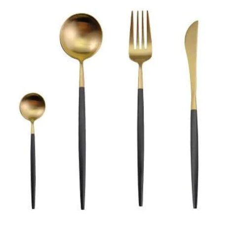 Sæt bestik 24 dele – Elegant finish til et raffineret bord 