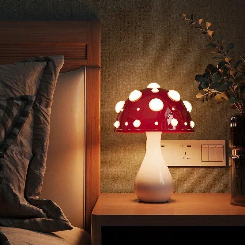 Lampa stołowa w kształcie grzyba – łagodne oświetlenie i oryginalny styl 
