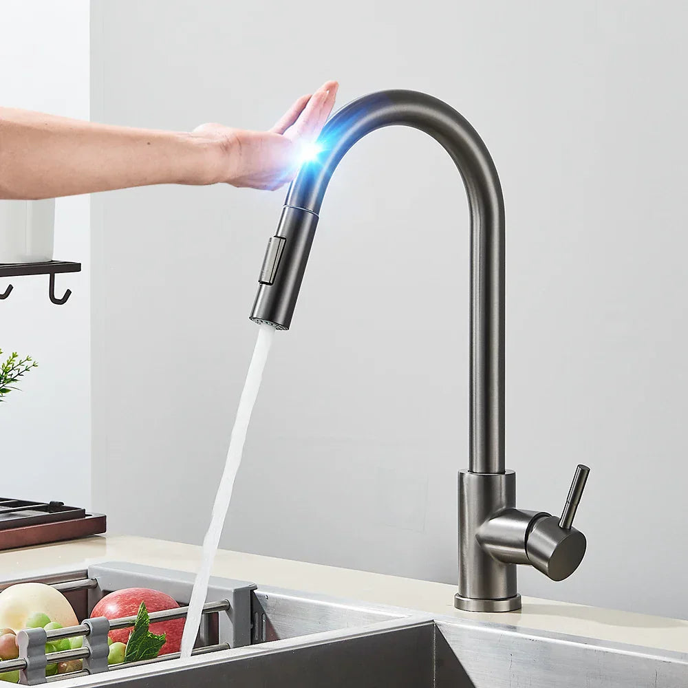 Smart Kitchen Faucet – Touch Sensor and Flexible Spray 