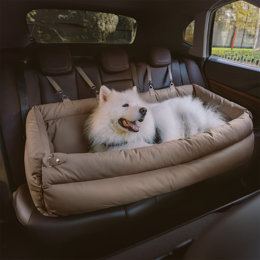 犬用カーシート – 快適さと保護 