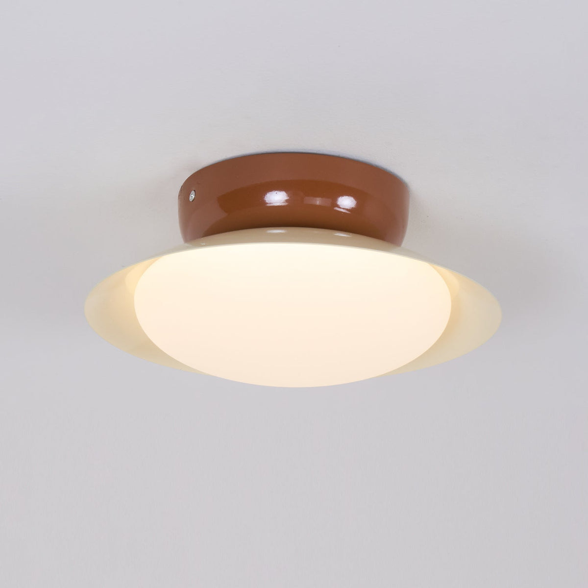 Kerek LED mennyezeti lámpa - természetes fény és diszkrét elegancia
