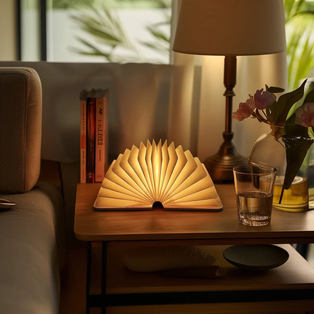 Bordlampe i bokform – Originalitet og eleganse 