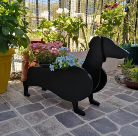 犬の形をしたオリジナルプランター 