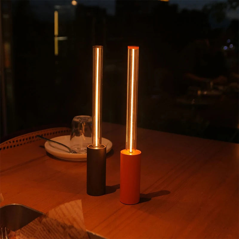 Lampe LED En Forme De Bâton – Éclairage Moderne Et Élégant