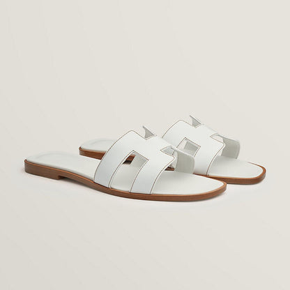 Brigitte | Moderne Flade Sandaler – Luftigt Design Og Urban Stil 